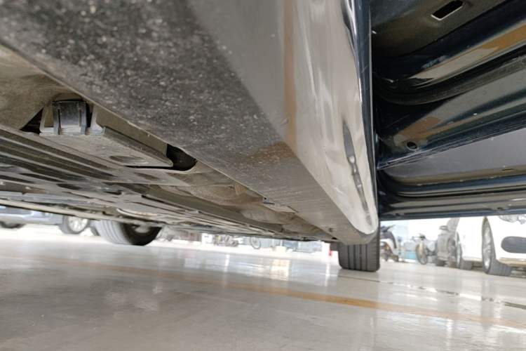 Used Volvo S60 2021 T4 Zhiyi Luxury Edition Right Side Sill