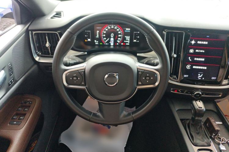 Used Volvo S60 2021 T4 Zhiyi Luxury Edition Steering Wheel