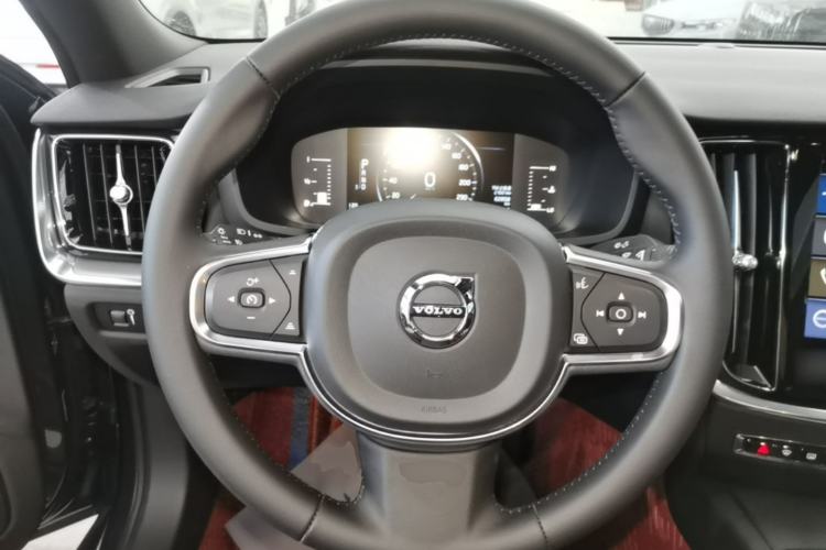 Used Volvo S60 2021 T4 Zhiyi Luxury Edition Steering Wheel