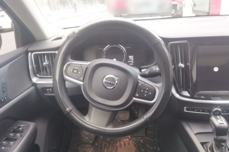 Used Volvo S60 2021 T4 Zhiyi Luxury Edition Steering Wheel