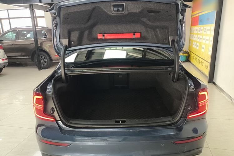 Used Volvo S60 2021 T4 Zhiyi Luxury Edition Trunk