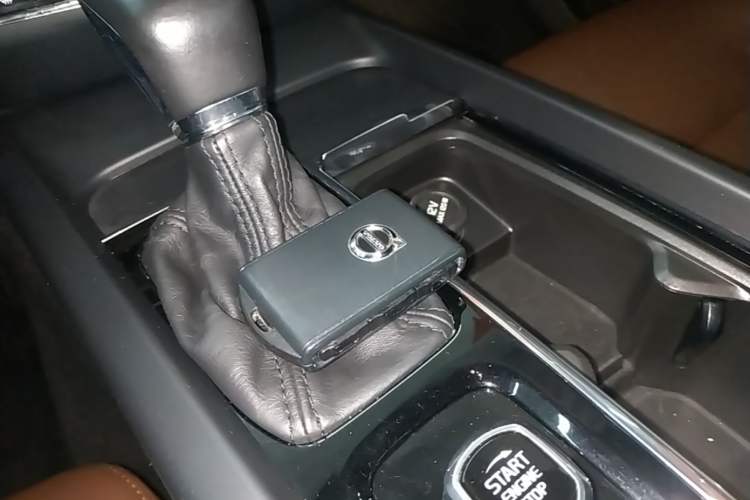 Used Volvo S60 2021 T4 Zhiyi Luxury Edition Vehicle Key