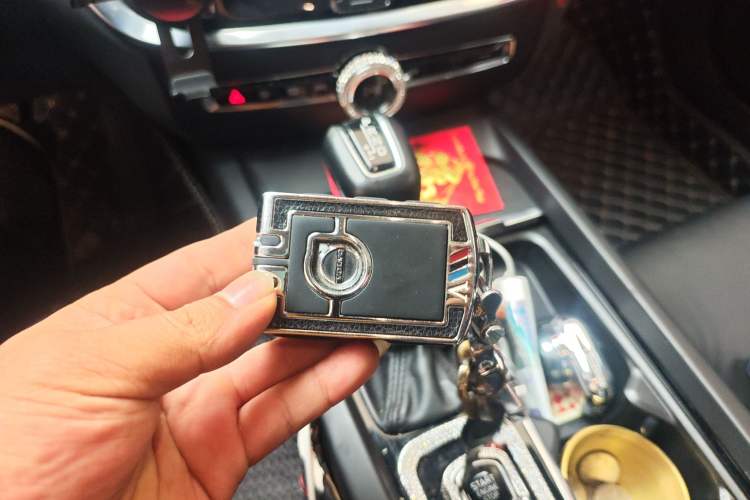 Used Volvo S60 2021 T4 Zhiyi Luxury Edition Vehicle Key