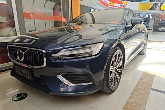 Used Volvo S60 2021 T4 Zhiyuan Luxury Edition