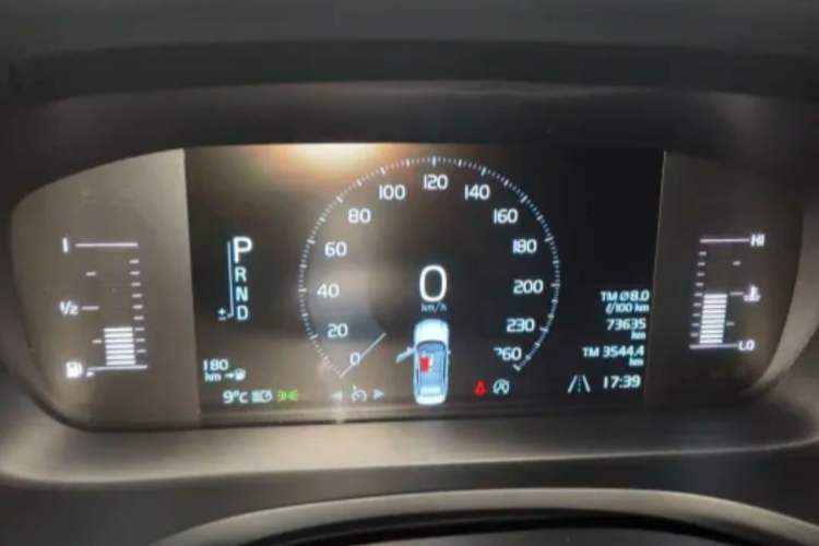 Used Volvo S60 2021 T4 Zhiyi Luxury Edition Instrument Cluster