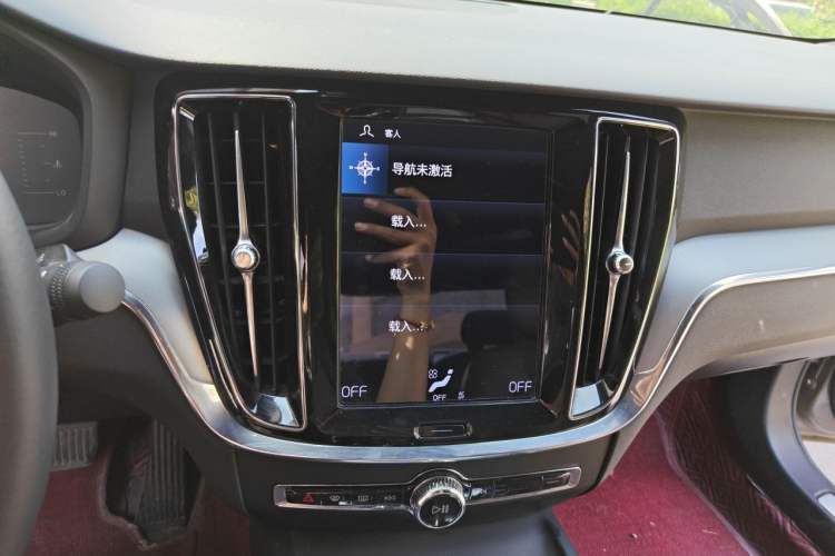 Used Volvo S60 2021 T4 Zhiyi Luxury Edition Audio And AC Panel