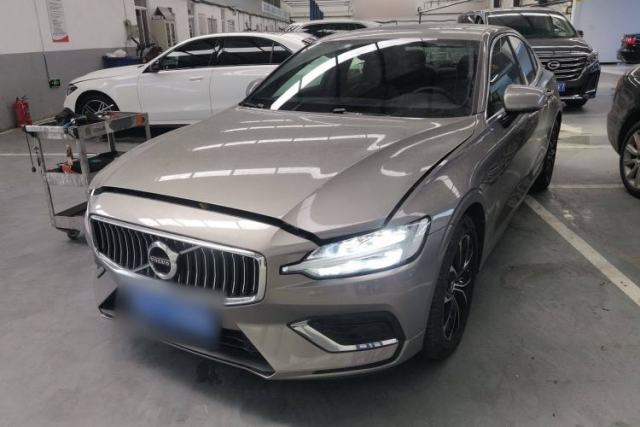Used Volvo S60 2021 T4 Zhiyi Luxury Edition