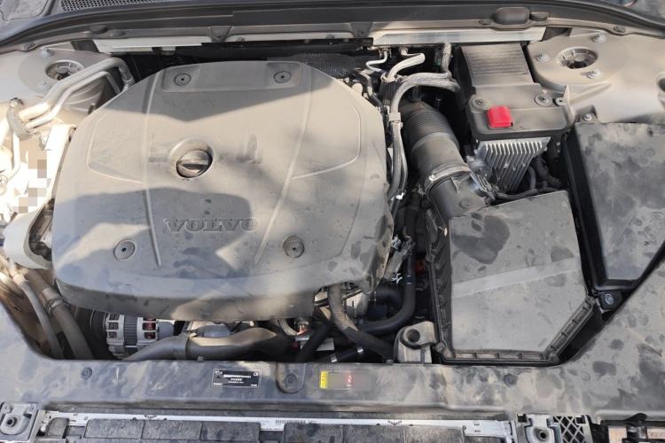 Used Volvo S60 2021 T4 Zhiyi Luxury Edition Engine Bay