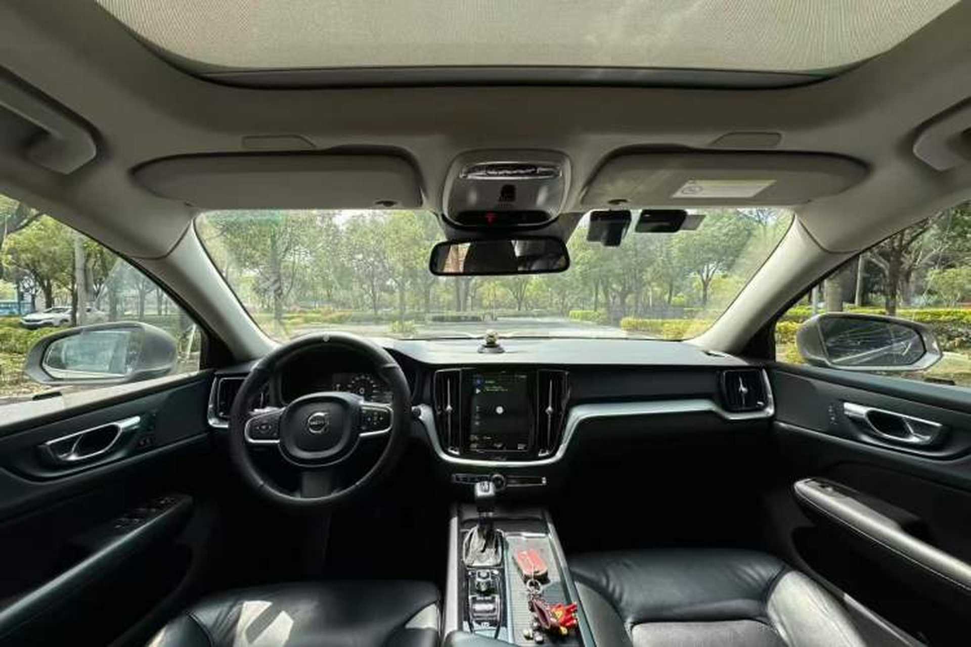 Used Volvo S60 2021 T4 Zhiyi Luxury Edition Interior 2