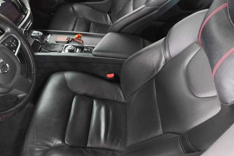 Used Volvo S60 2021 T4 Zhiyi Luxury Edition Left Front Seat