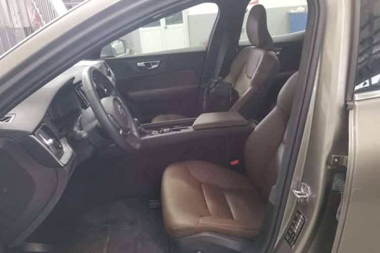 Used Volvo S60 2021 T4 Zhiyi Luxury Edition Left Front Seat