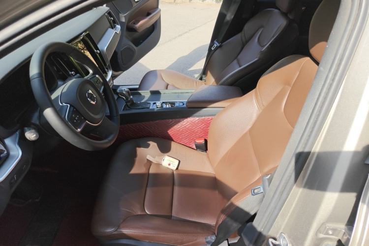 Used Volvo S60 2021 T4 Zhiyi Luxury Edition Left Front Seat
