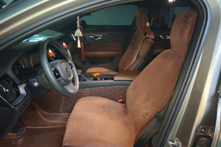 Used Volvo S60 2021 T4 Zhiyi Luxury Edition Left Front Seat