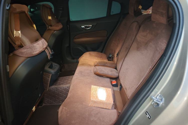 Used Volvo S60 2021 T4 Zhiyi Luxury Edition Left Rear Seat
