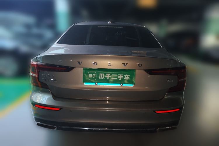 Used Volvo S60 2021 T4 Zhiyi Luxury Edition Rear