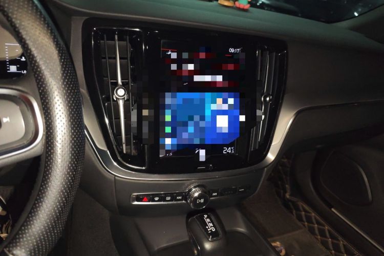 Used Volvo S60 2021 T4 Zhiyi Luxury Edition Audio And AC Panel