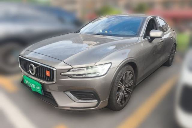 Used Volvo S60 2021 T4 Zhiyuan Luxury Edition
