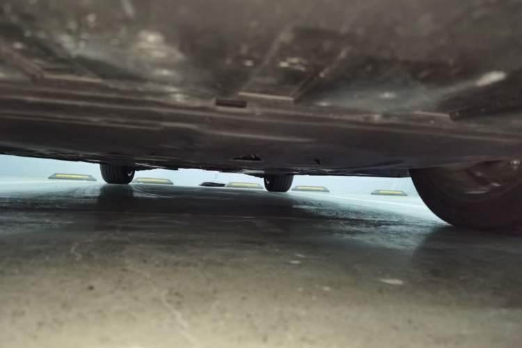 Used Volvo S60 2021 T4 Zhiyi Luxury Edition Chassis Front