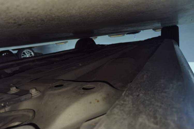 Used Volvo S60 2021 T4 Zhiyi Luxury Edition Chassis Front Right