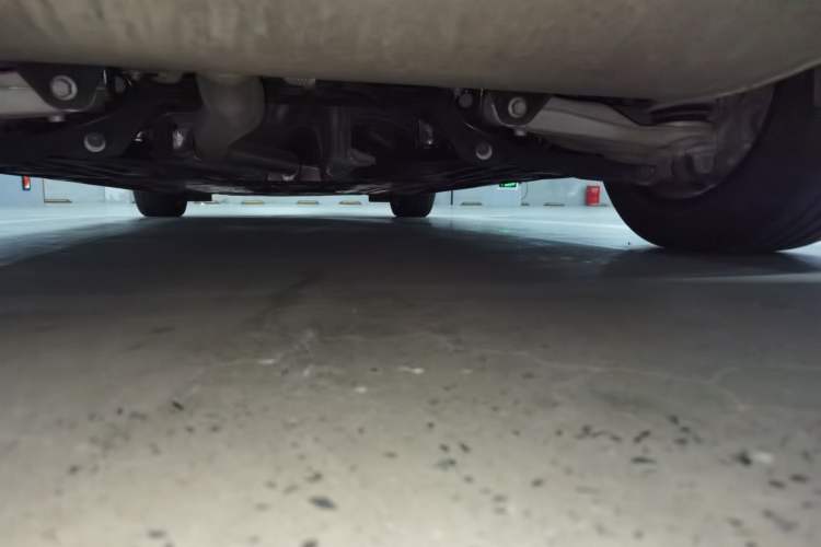 Used Volvo S60 2021 T4 Zhiyi Luxury Edition Chassis Rear
