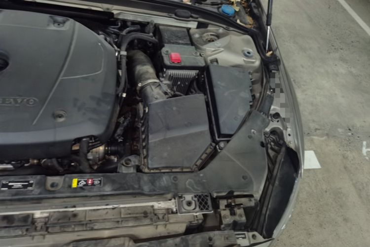 Used Volvo S60 2021 T4 Zhiyi Luxury Edition Engine Bay Left