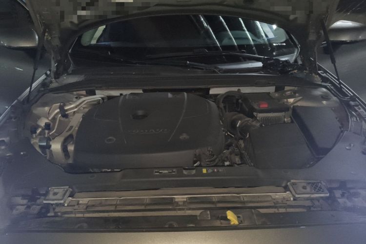 Used Volvo S60 2021 T4 Zhiyi Luxury Edition Engine Bay