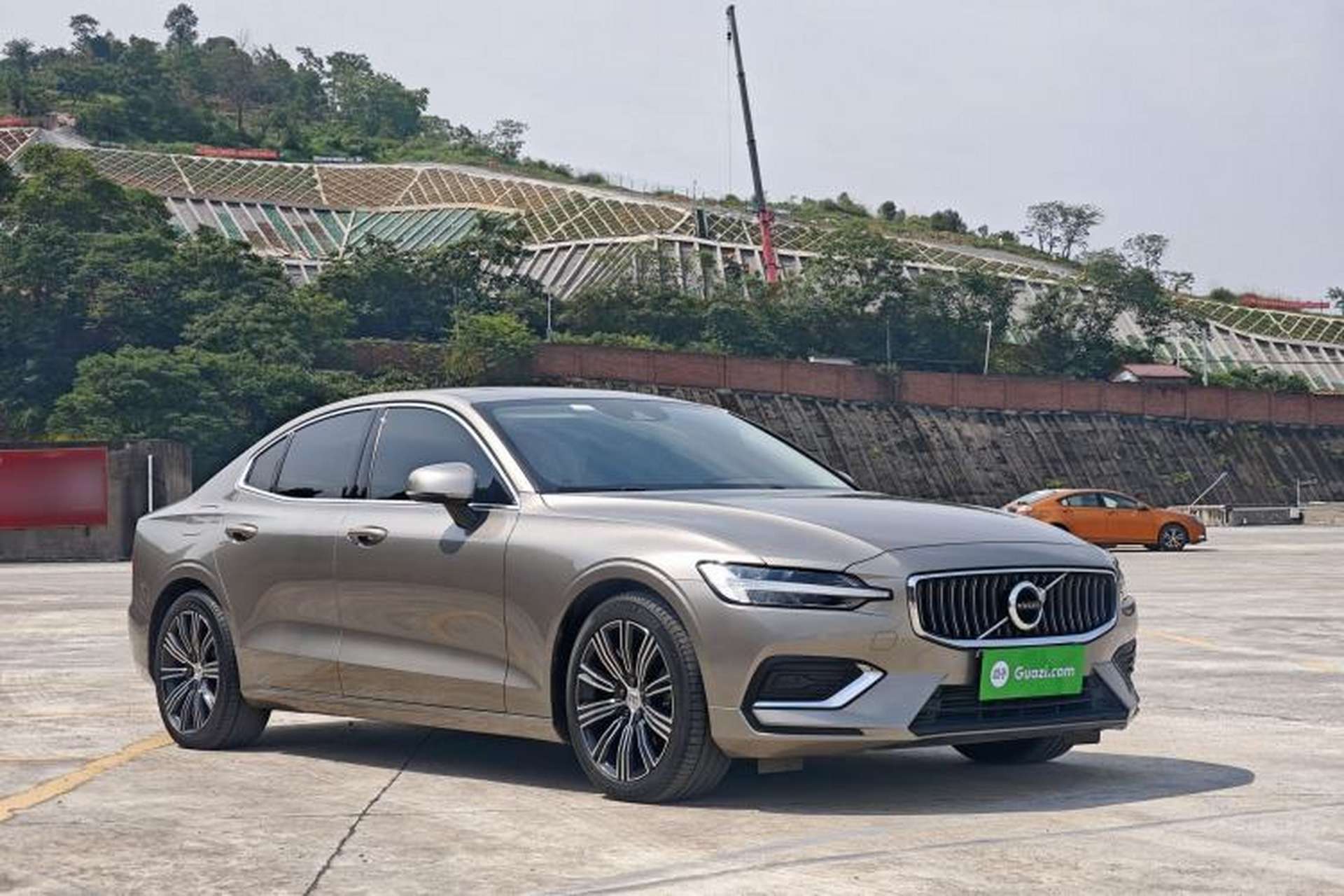 Used Volvo S60 2021 T4 Zhiyuan Luxury Edition Exterior 2