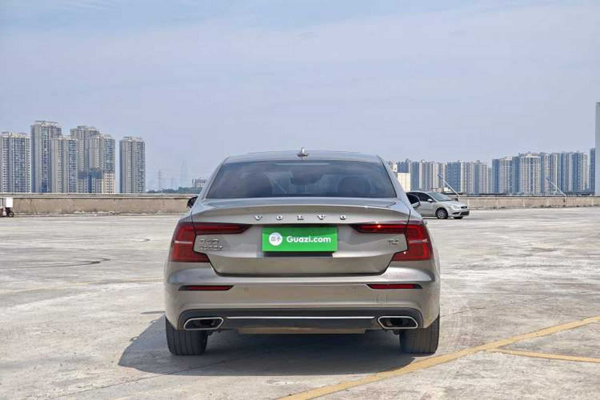 Used Volvo S60 2021 T4 Zhiyuan Luxury Edition Exterior 4