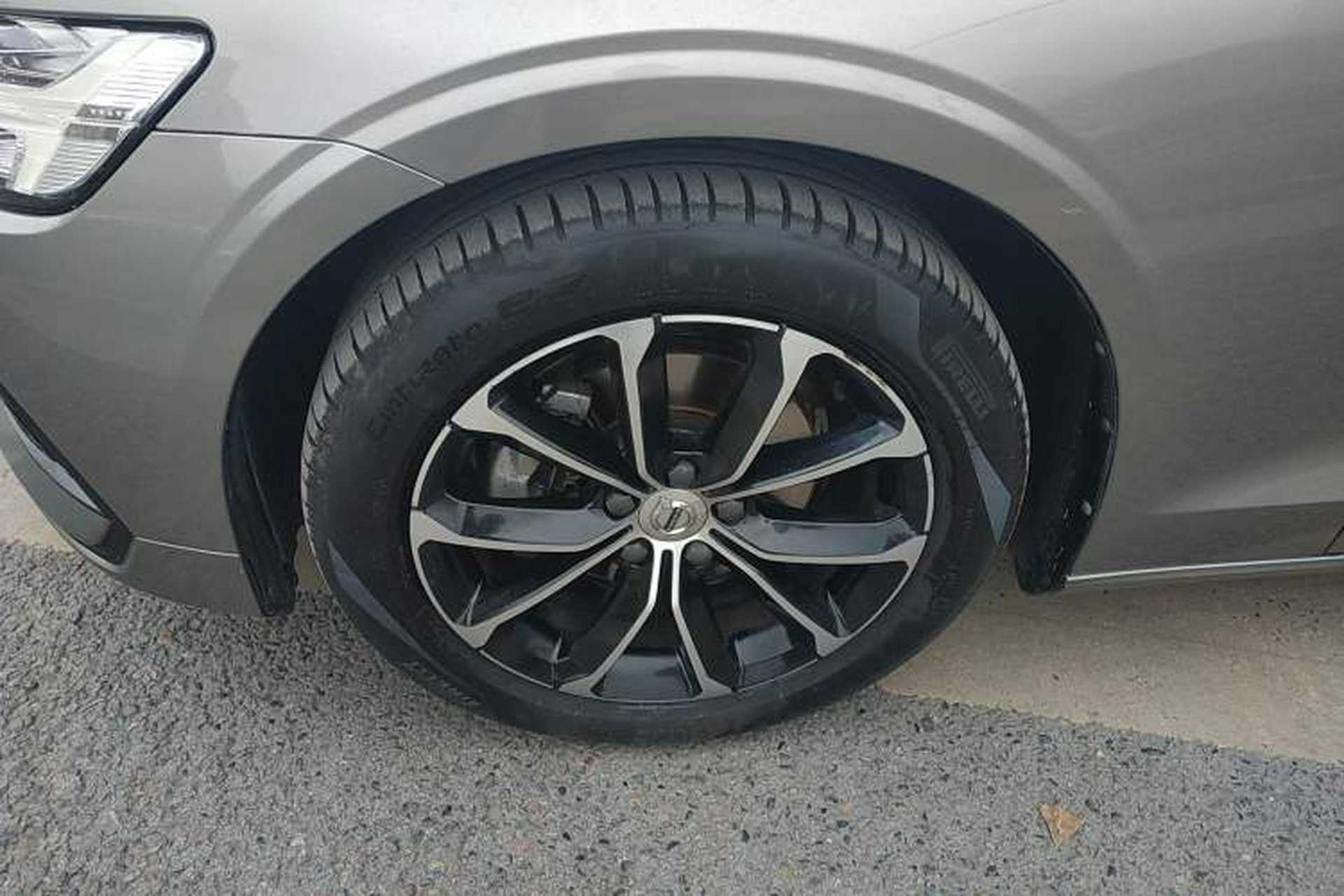 Used Volvo S60 2021 T4 Zhiyi Luxury Edition Exterior 4
