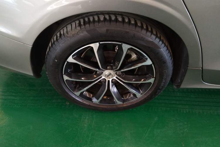 Used Volvo S60 2021 T4 Zhiyi Luxury Edition Exterior 5
