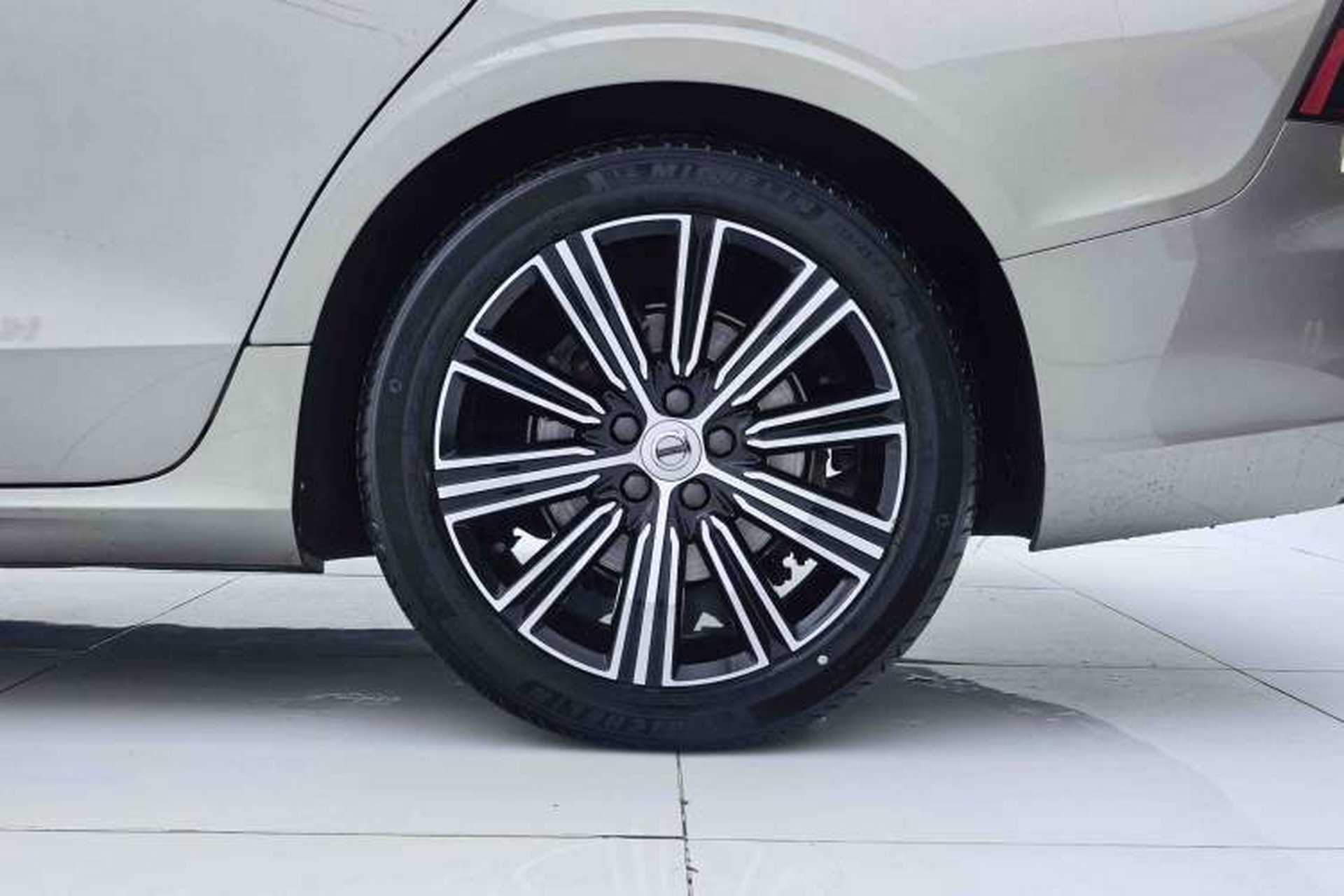 Used Volvo S60 2021 T4 Zhiyuan Luxury Edition Exterior 6