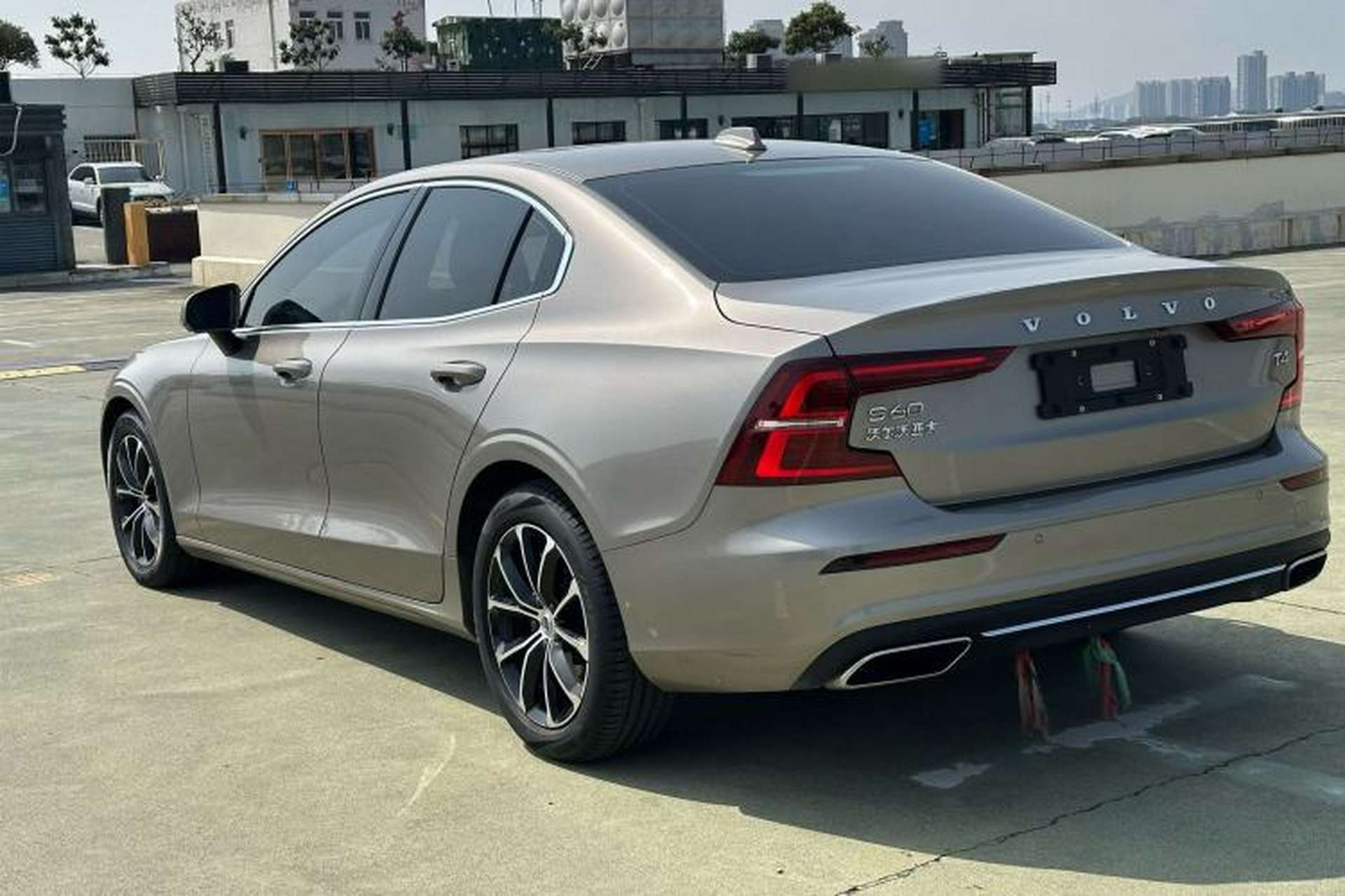 Used Volvo S60 2021 T4 Zhiyi Luxury Edition Exterior 6