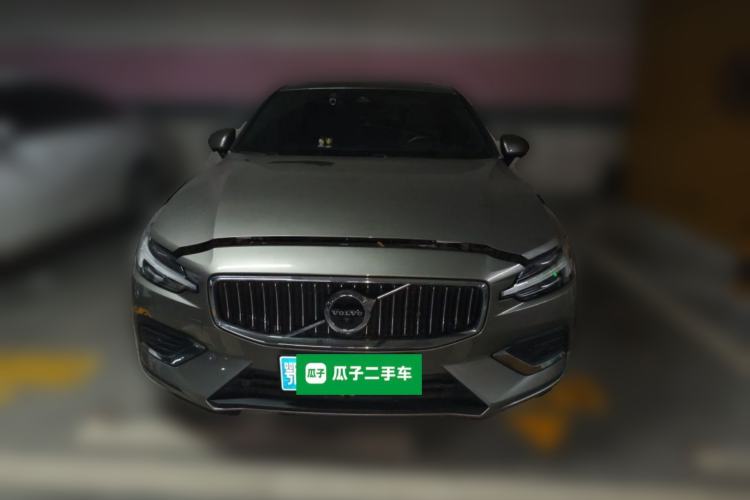 Used Volvo S60 2021 T4 Zhiyi Luxury Edition Front