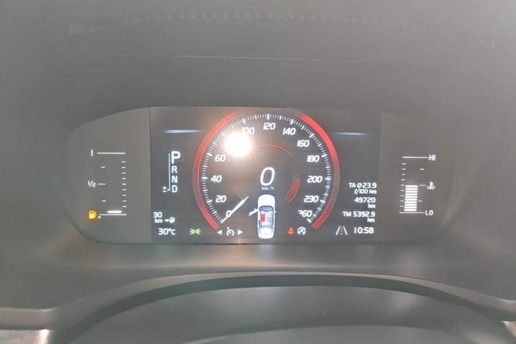 Used Volvo S60 2021 T4 Zhiyi Luxury Edition Instrument Cluster