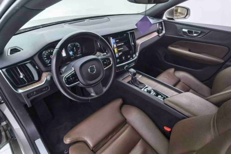 Used Volvo S60 2021 T4 Zhiyuan Luxury Edition Interior 11