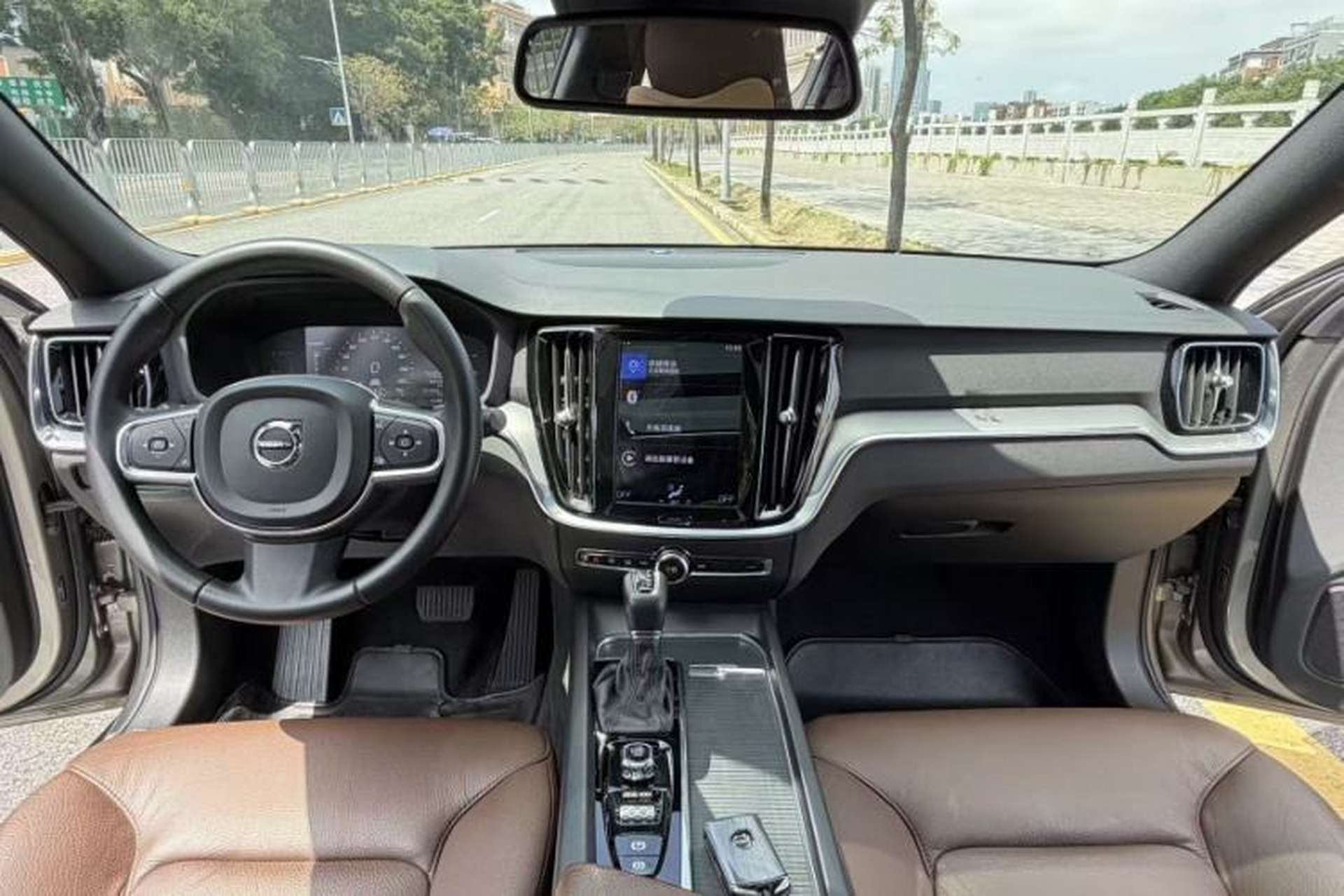 Used Volvo S60 2021 T4 Zhiyi Luxury Edition Interior 3