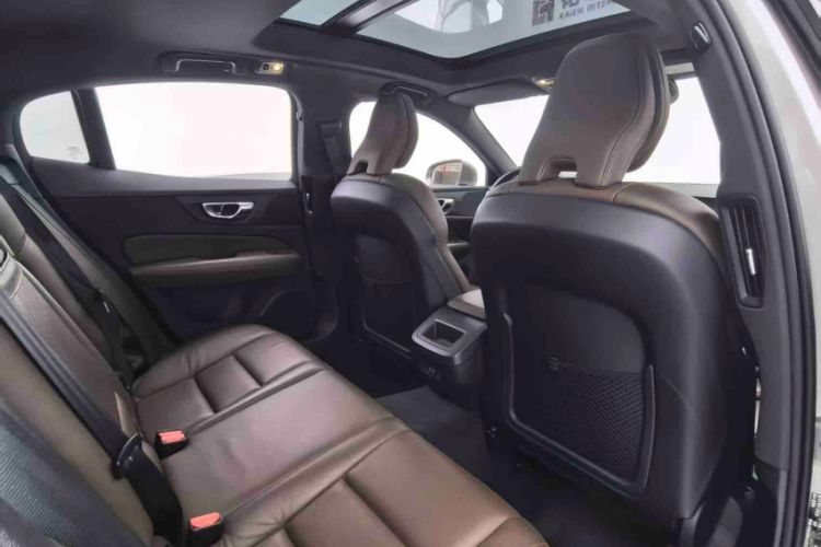 Used Volvo S60 2021 T4 Zhiyuan Luxury Edition Interior 4