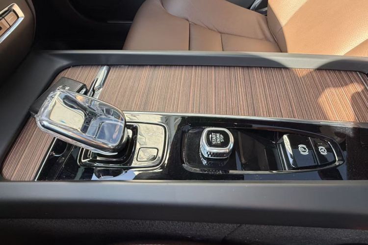 Used Volvo S60 2021 T4 Zhiyuan Luxury Edition Interior 5