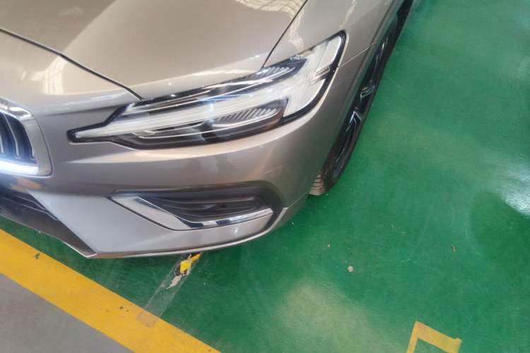 Used Volvo S60 2021 T4 Zhiyi Luxury Edition Left Front Headlight