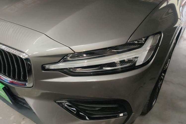 Used Volvo S60 2021 T4 Zhiyuan Luxury Edition Left Front Headlight