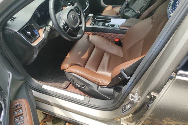 Used Volvo S60 2021 T4 Zhiyuan Luxury Edition Left Front Seat