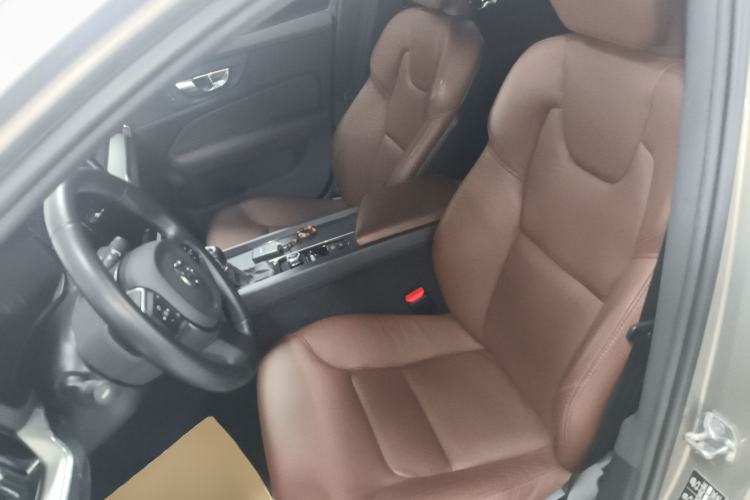 Used Volvo S60 2021 T4 Zhiyi Luxury Edition Left Front Seat