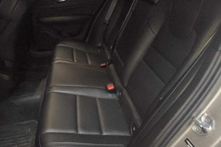Used Volvo S60 2021 T4 Zhiyi Luxury Edition Left Rear Seat