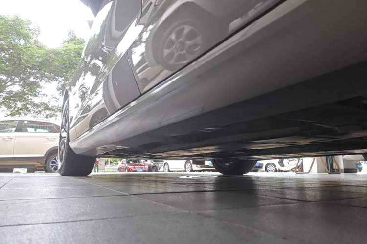 Used Volvo S60 2021 T4 Zhiyi Luxury Edition Left Side Sill