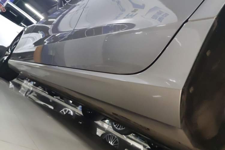 Used Volvo S60 2021 T4 Zhiyi Luxury Edition Left Side Sill