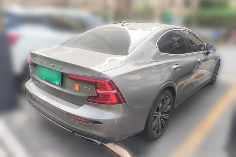 Used Volvo S60 2021 T4 Zhiyuan Luxury Edition Rear Right 45 Deg