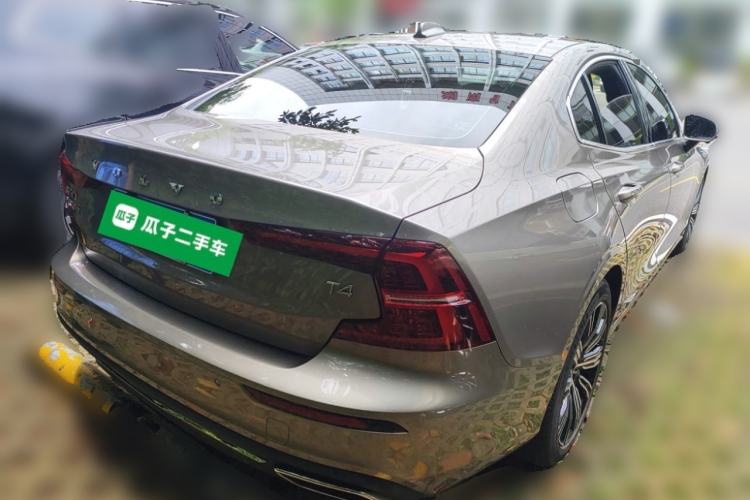 Used Volvo S60 2021 T4 Zhiyuan Luxury Edition Rear Right 45 Deg