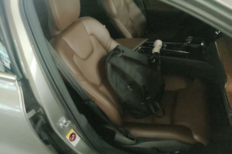 Used Volvo S60 2021 T4 Zhiyuan Luxury Edition Right Front Seat