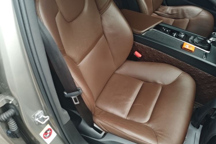 Used Volvo S60 2021 T4 Zhiyi Luxury Edition Right Front Seat