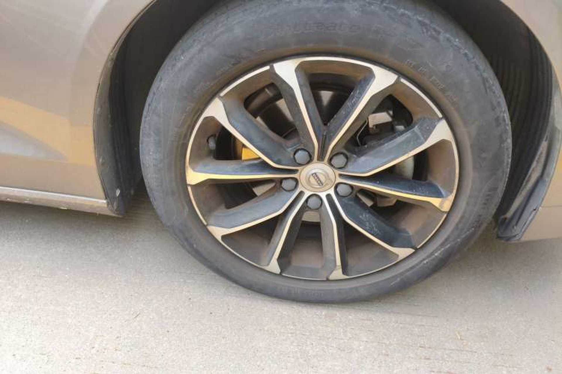 Used Volvo S60 2021 T4 Zhiyi Luxury Edition Right Front Wheel Hub